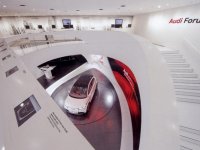 進口汽車旗艦店展廳室內展示效果-2209-05
