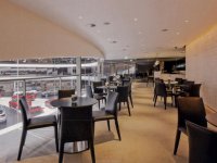 進口汽車旗艦店展廳室內展示效果-2209-09